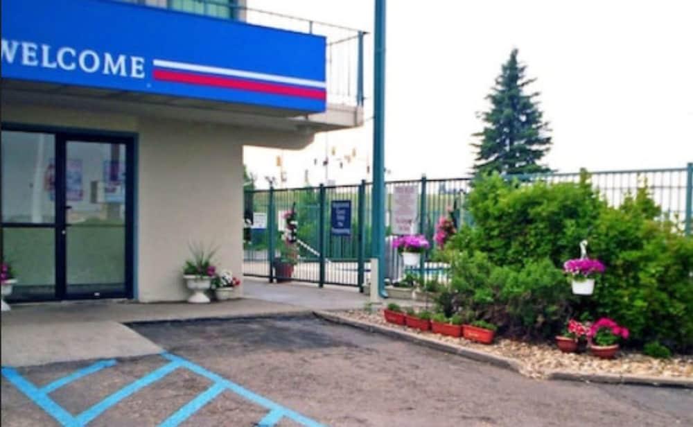 Motel 6-Bismarck, Nd Екстер'єр фото