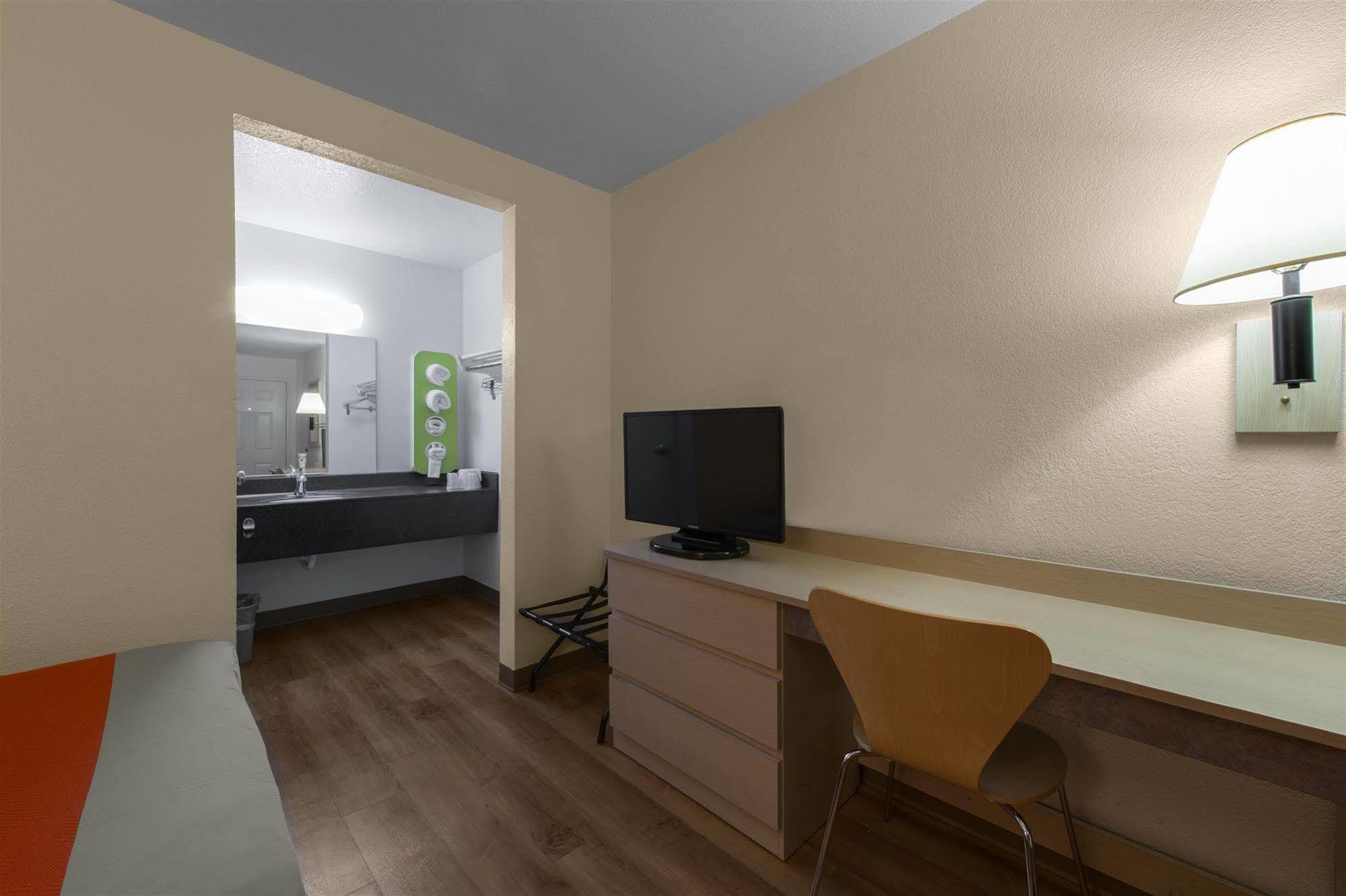 Motel 6-Bismarck, Nd Екстер'єр фото